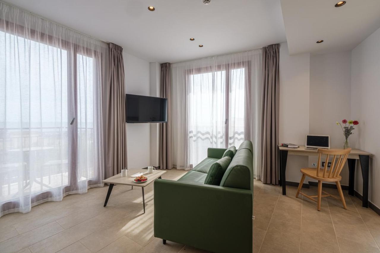Tgna Reial 1 Lägenhet Tarragona Exteriör bild
